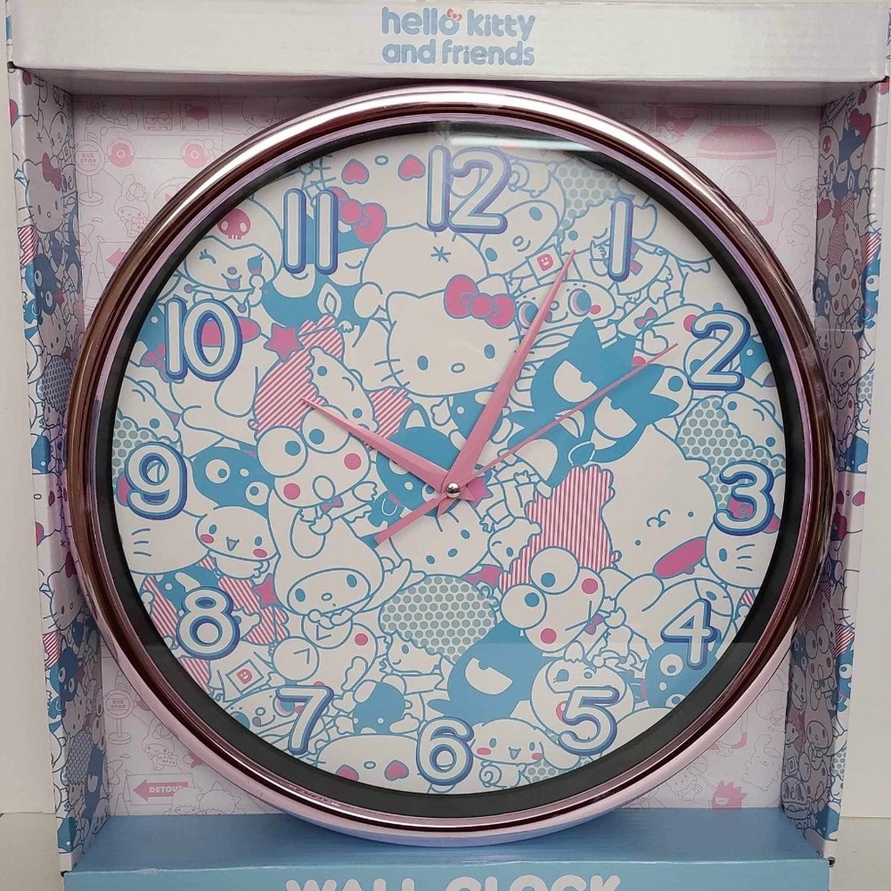 Hello Kitty and Friends analog display wall decor clock 14in brand new